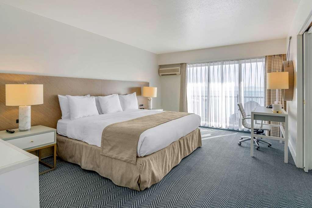 Bayside Oceanfront Resort Parksville Kamer foto